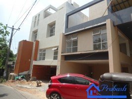 House for Sale at Thalawathugoda